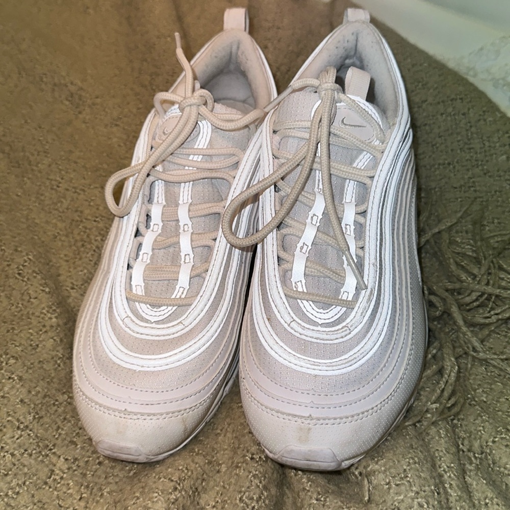 Nike air max